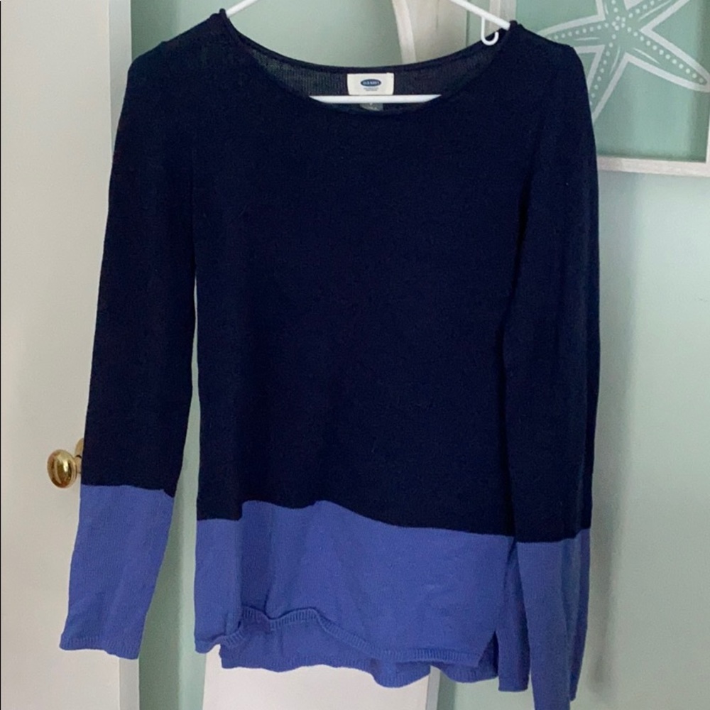 Long sleeve sweater